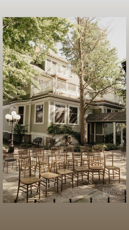 The Ginkgo Tree Bed and Breakfast Mount Pleasant Eksteriør billede