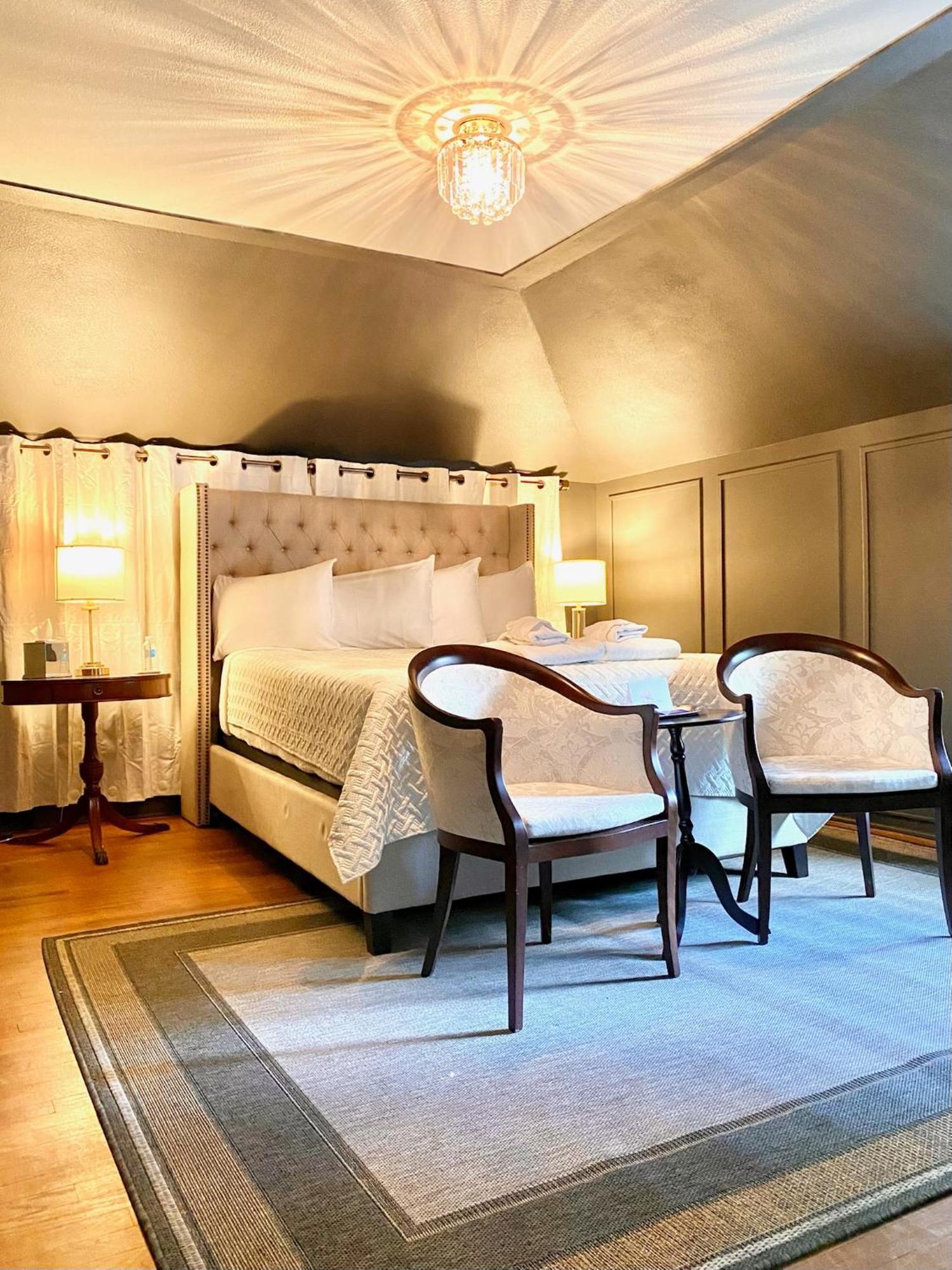 The Ginkgo Tree Bed and Breakfast Mount Pleasant Eksteriør billede