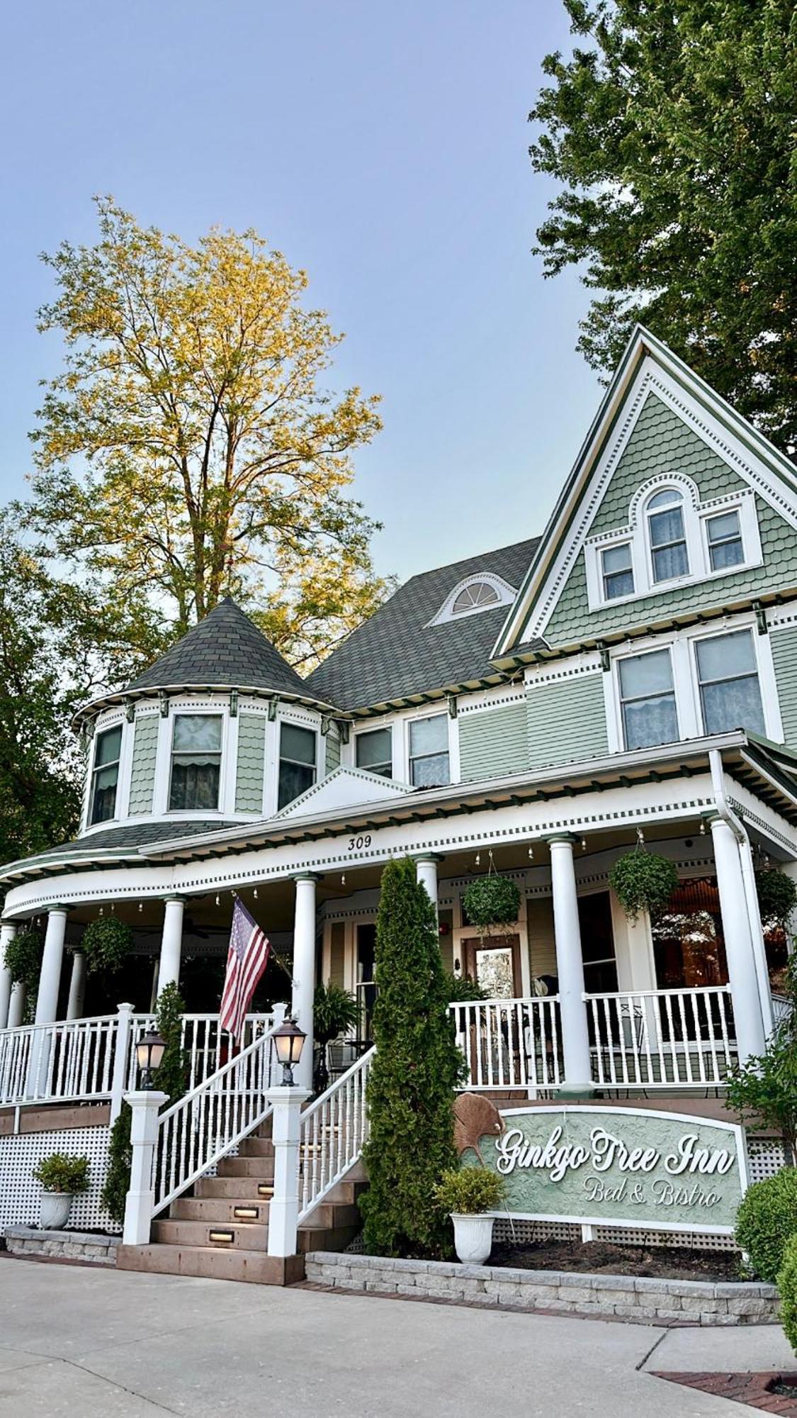 The Ginkgo Tree Bed and Breakfast Mount Pleasant Eksteriør billede